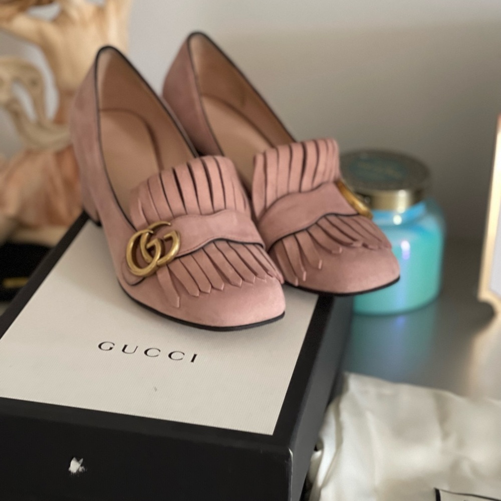 Gucci Crystal Pink Suede Pump - Picture 4 of 13